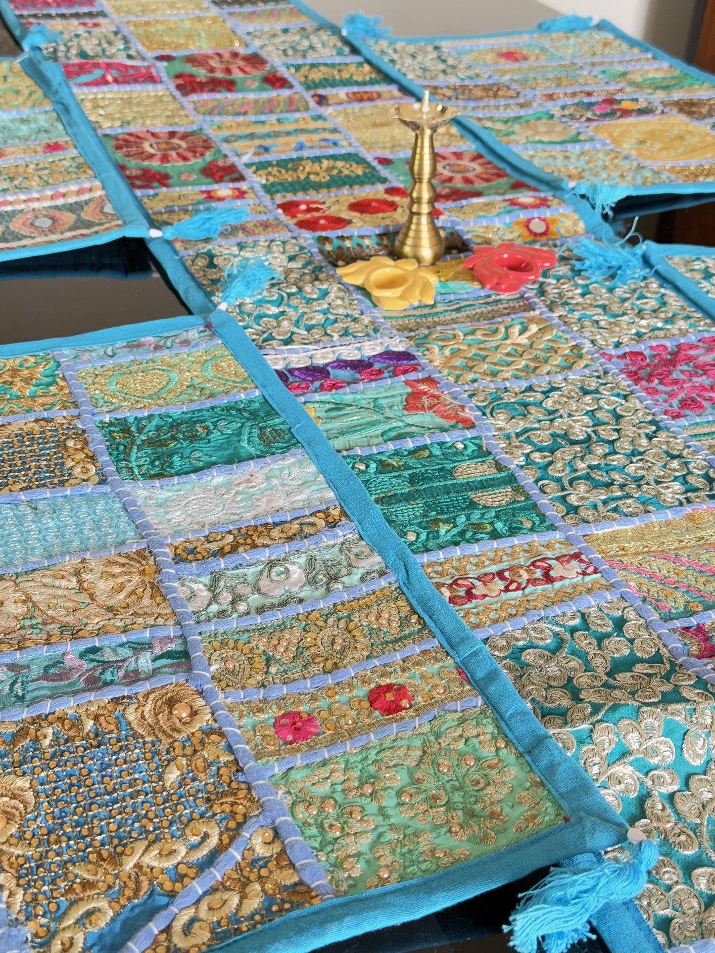 Light Blue Kambadiya Patchwork Rajasthani Table Runner Set with 6 Placemats