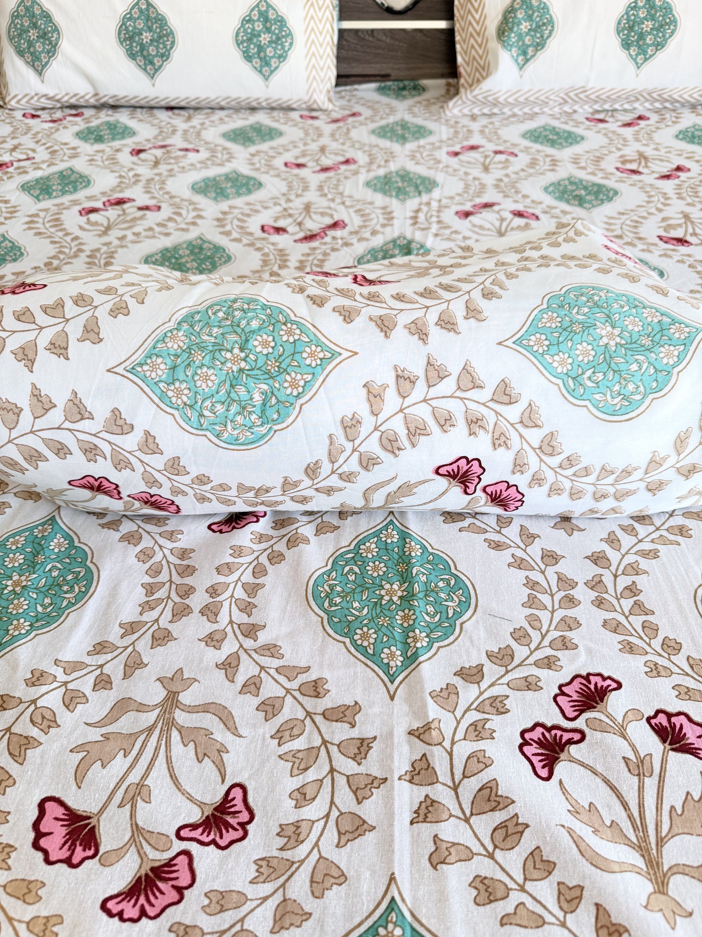 Brown wave Handblock Cotton Double Dohar with Double Bedsheet