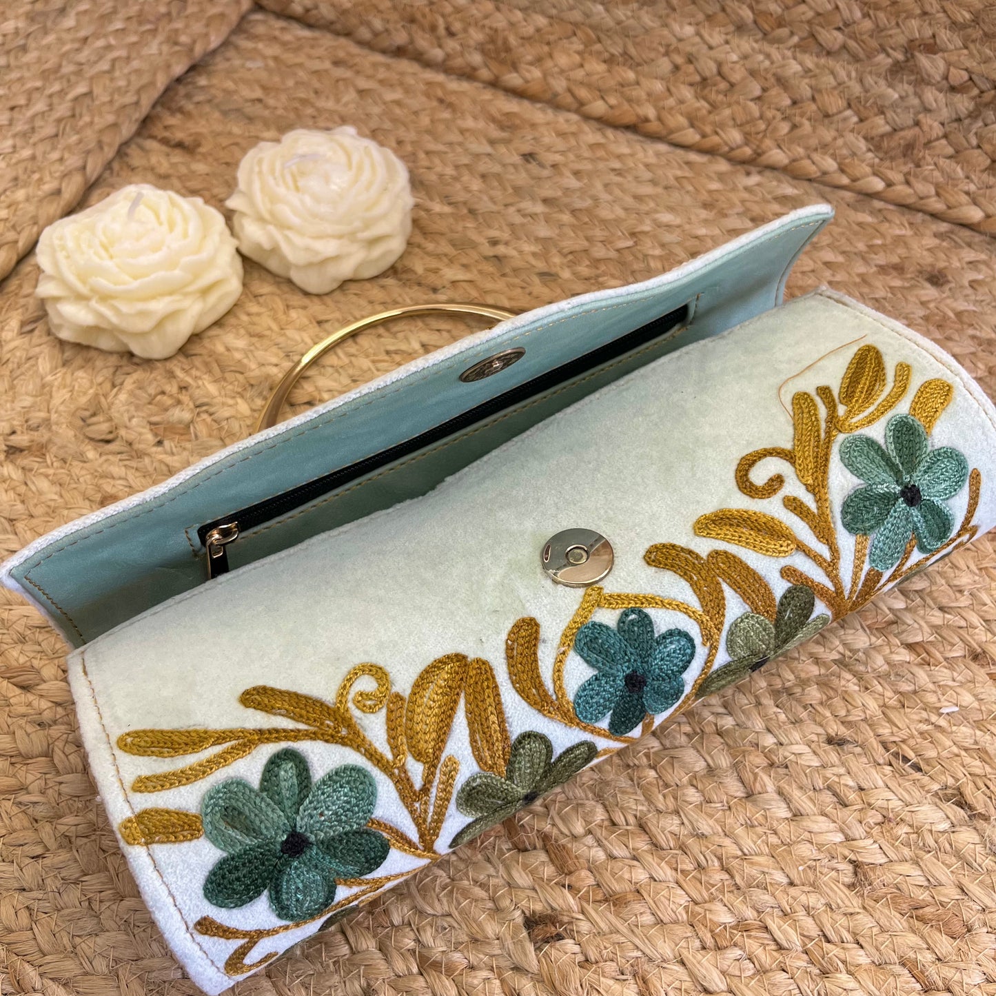 Snow White Green Floral Premium Kashmiri Velvet Embroidered Clutch