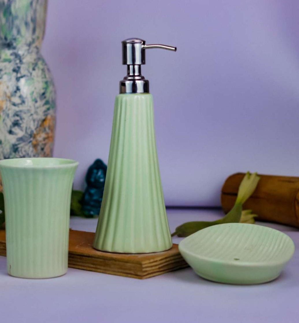 Olive Green Ceramic Bathroom Set – 3-Piece Stylish Bathroom Accessory Set for Modern Décor