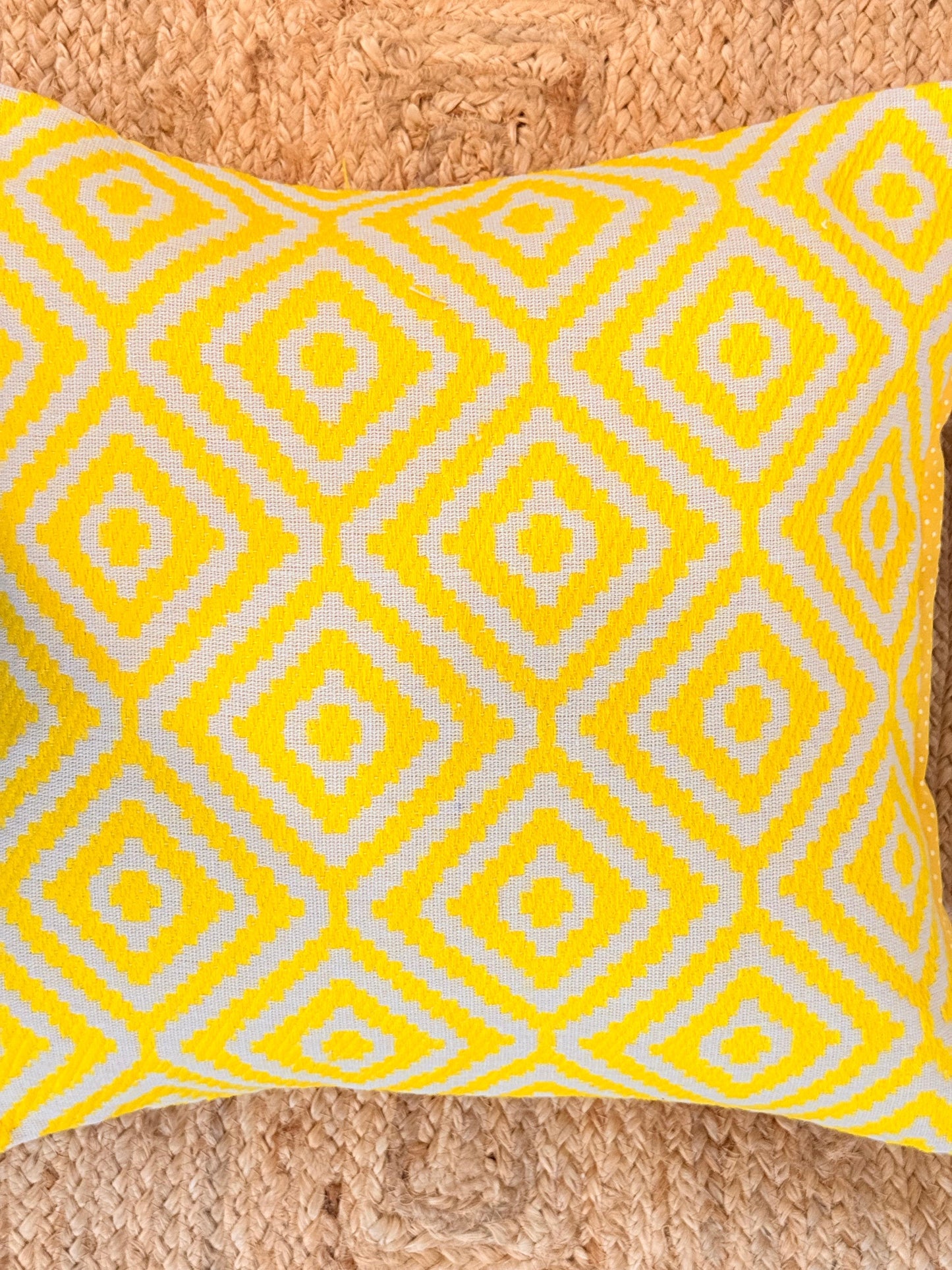 Yellow Decorative Jacquard Cushion Cover – Vibrant Accent for Elegant Home Décor