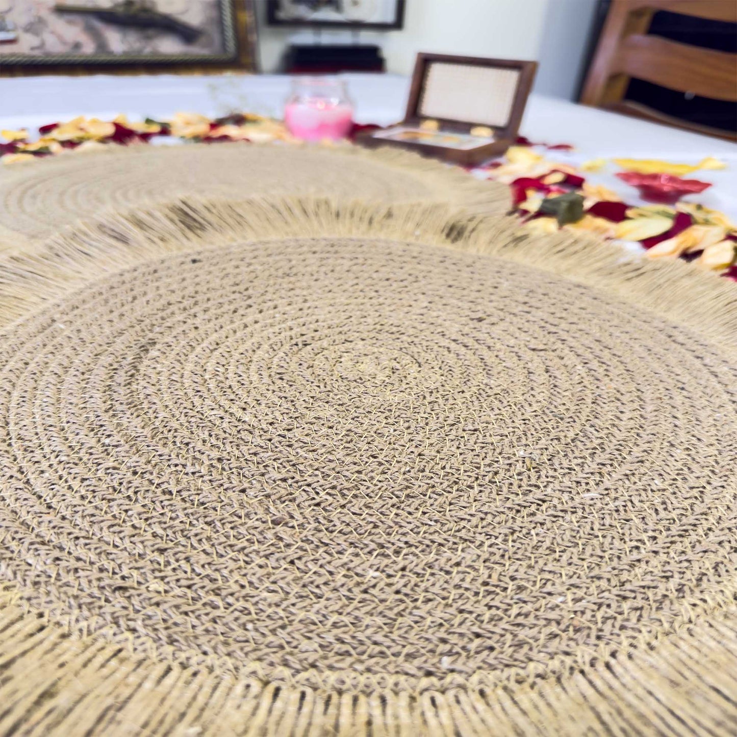 Fringe Rope Pattern Jute Circular Border Dining Table Placemat (Pack of 2) – Eco-Friendly and Stylish