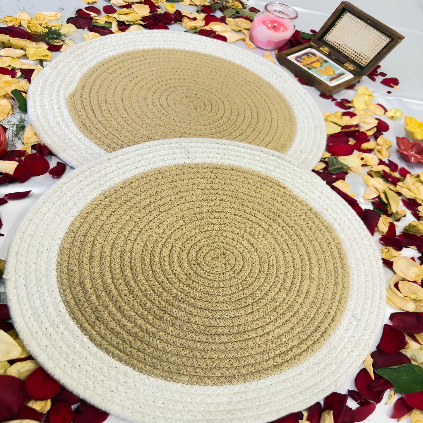 White Thick Border Jute Table Placemat (Pack of 2) – Eco-Friendly and Stylish