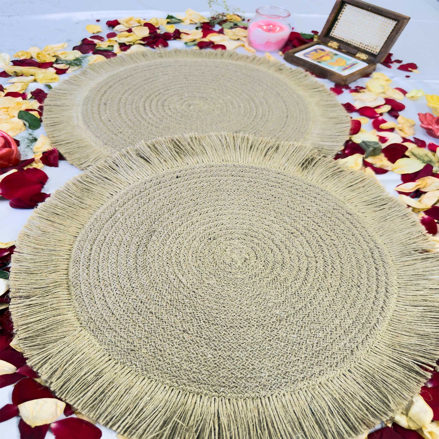 Fringe Rope Pattern Jute Circular Border Dining Table Placemat (Pack of 2) – Eco-Friendly and Stylish