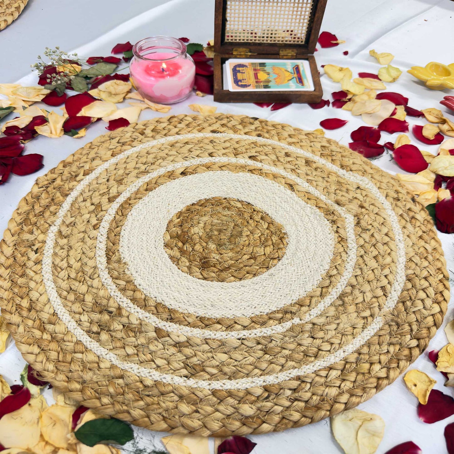 White Circle Jute Table Placemat (Pack of 2) – Eco-Friendly and Stylish