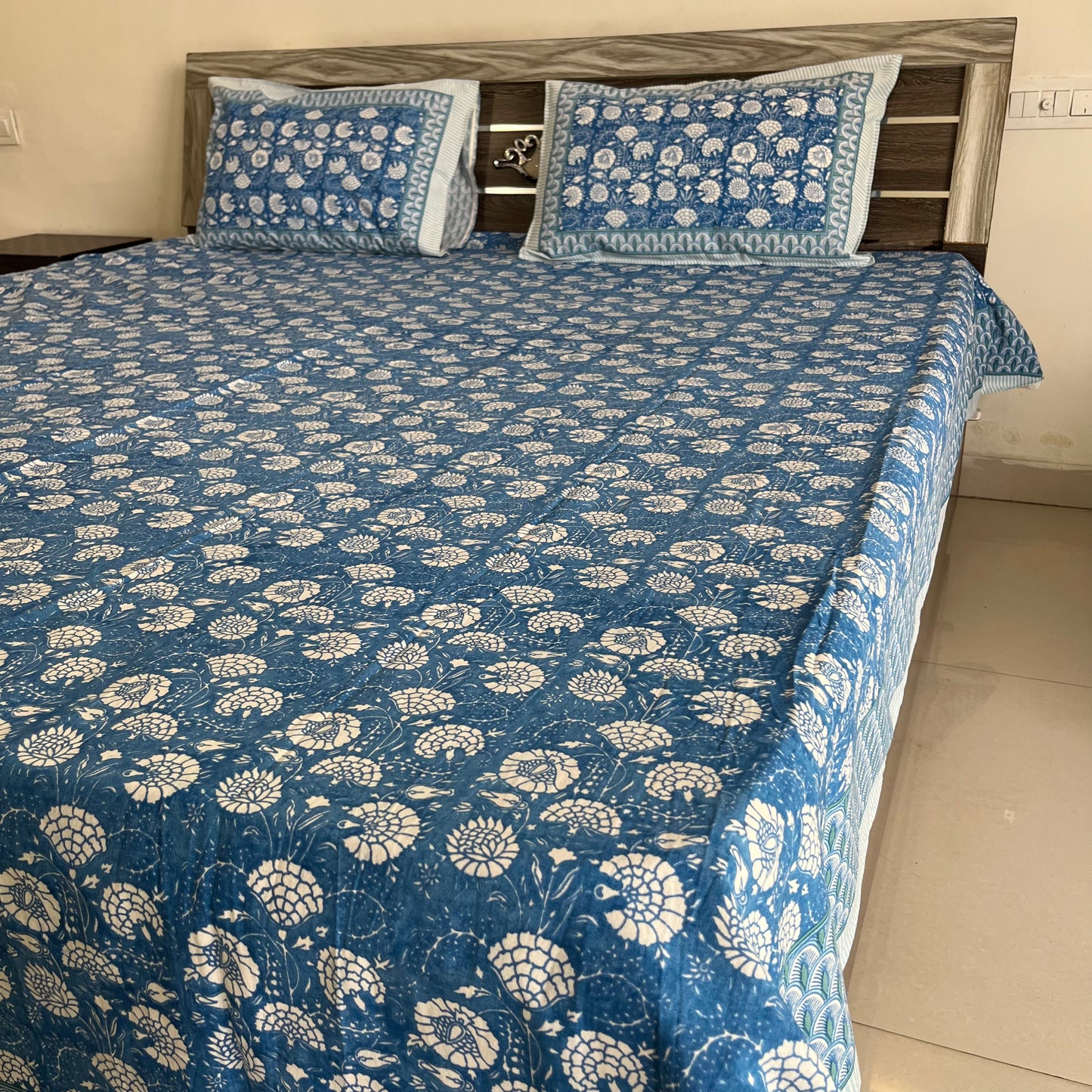Blue & White Floral Motifs Handblock Cotton Bedsheet