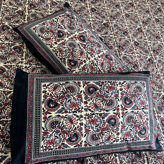 Black floral Kalamkari Bedsheet with 2 Pillow covers