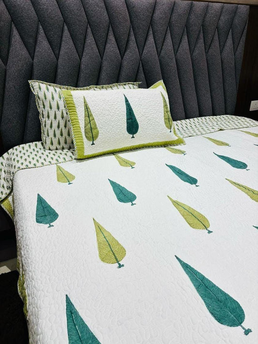 Green Leaf Handblock Quilted Reversible Bedcover with 2 Pillow Covers – Nature-Inspired and Eco-Friendly Bedroom Décor