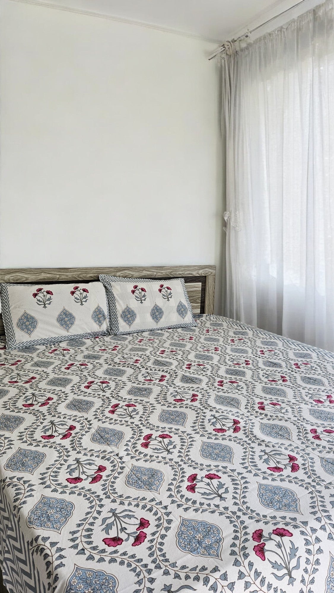 Handblock Red and Blue Floral Double Bedsheet