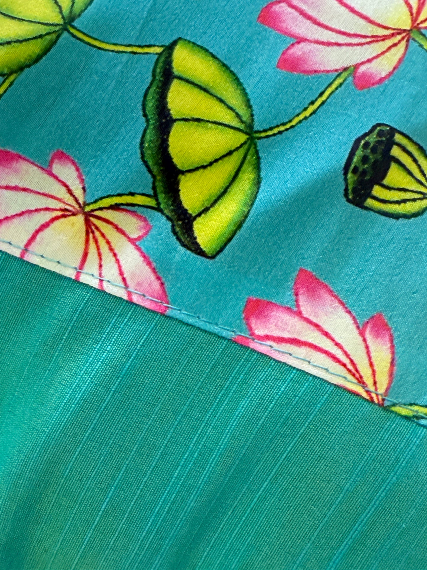 Luxury Green Silk Cushion Cover – Festive Decorative Home Decor for Elegant Living Spaces
