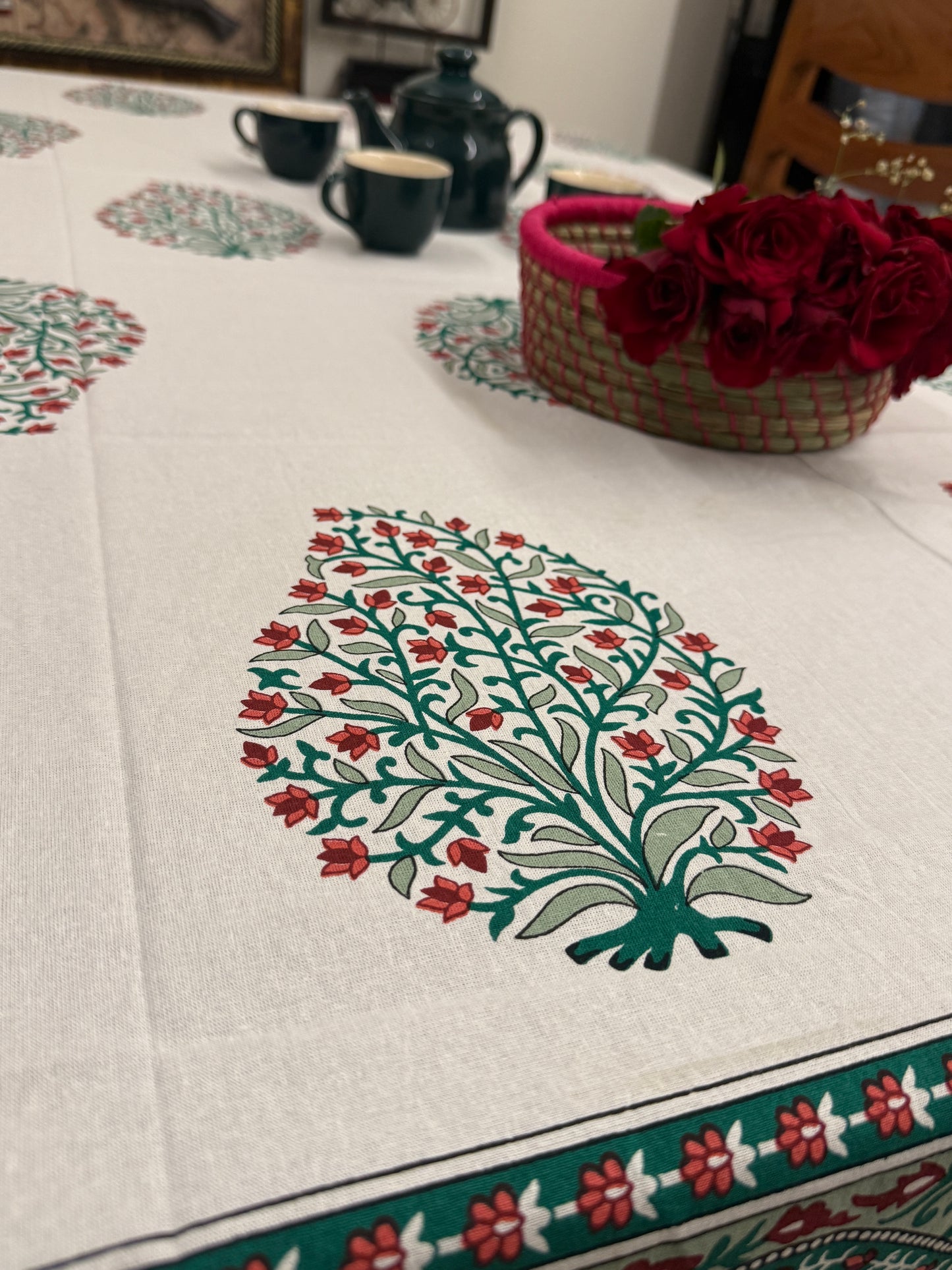 Floral White Red Cotton Handblock Table Cover – 60x90 Inches for 6-Seater Dining Tables