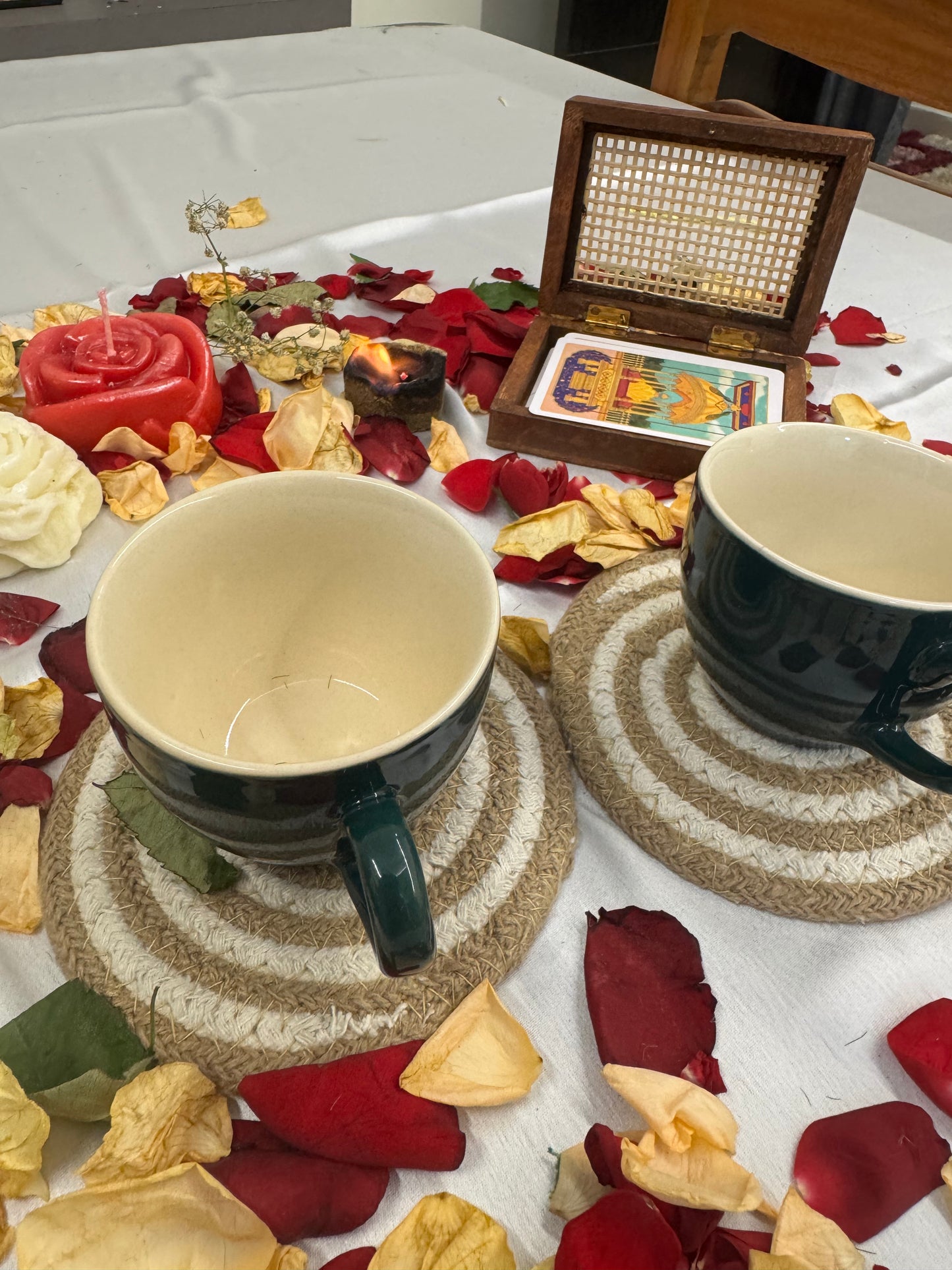 Spiral White Jute  Festive Coasters Set of 4