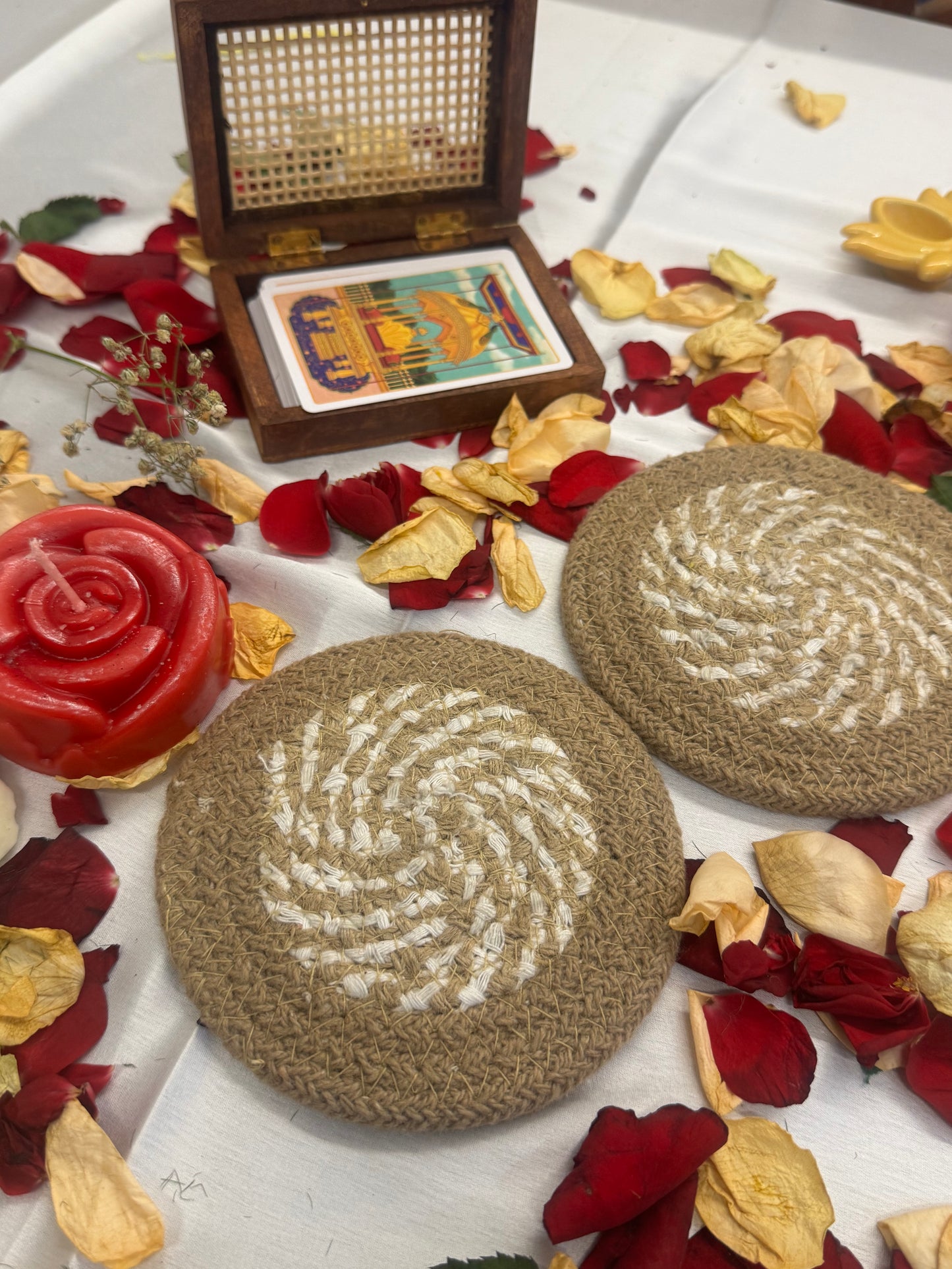SpiralRound Decorative Jute Coaster Set of Four