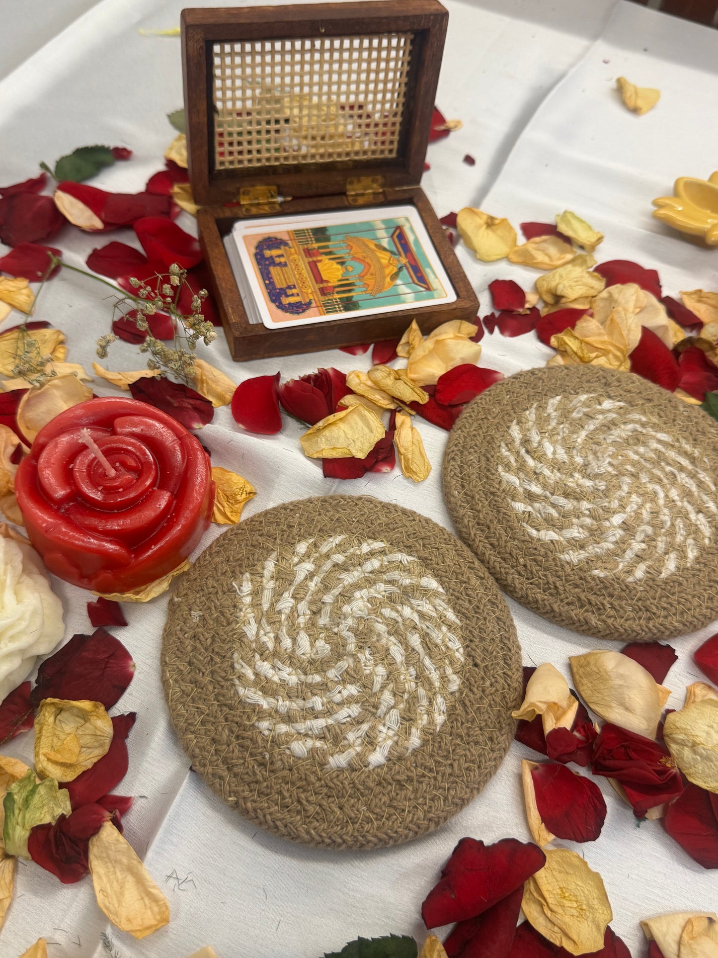 SpiralRound Decorative Jute Coaster Set of Four