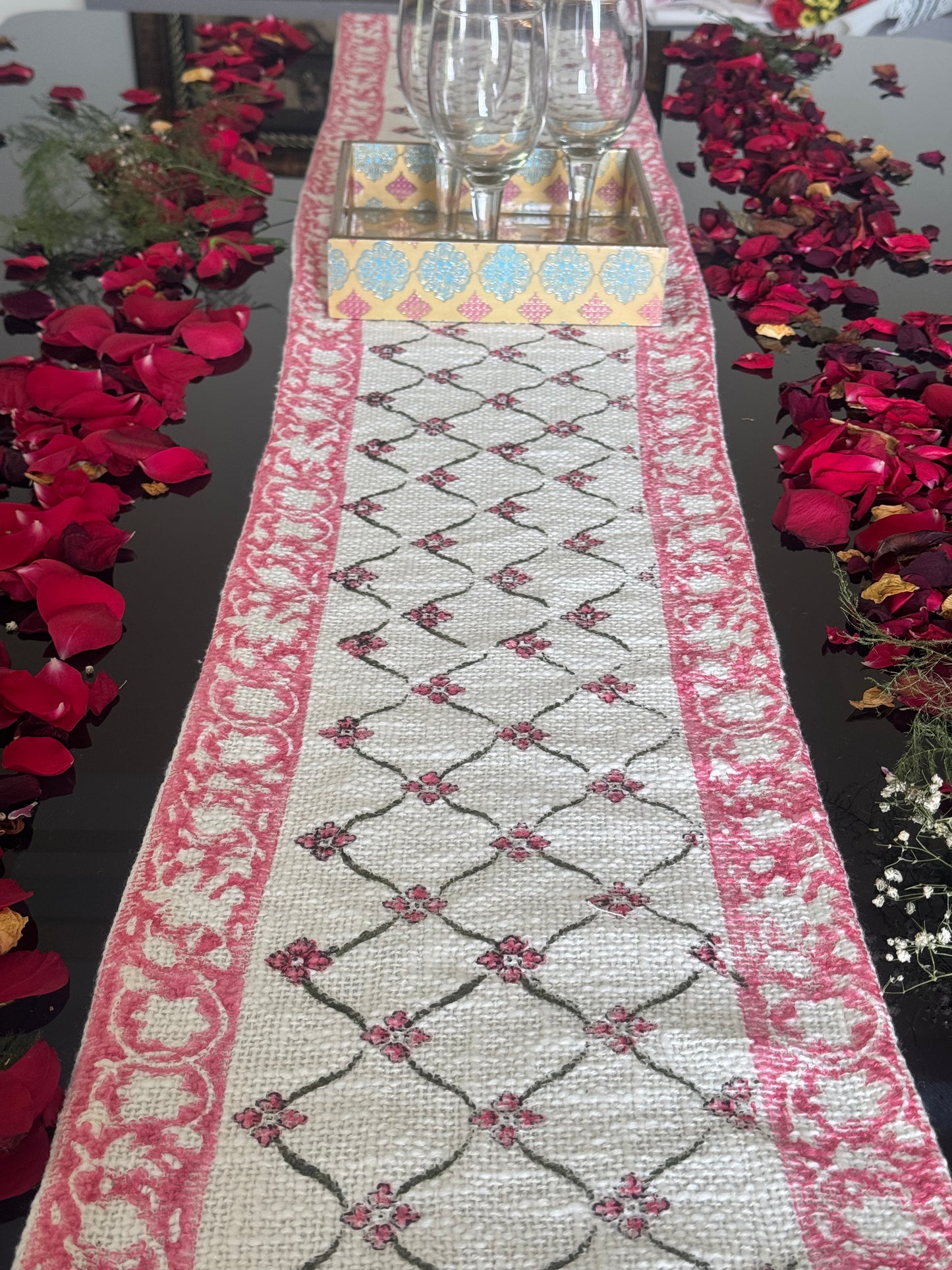 Pink Floral Green Chain Handblock Premium Jute Table Runner