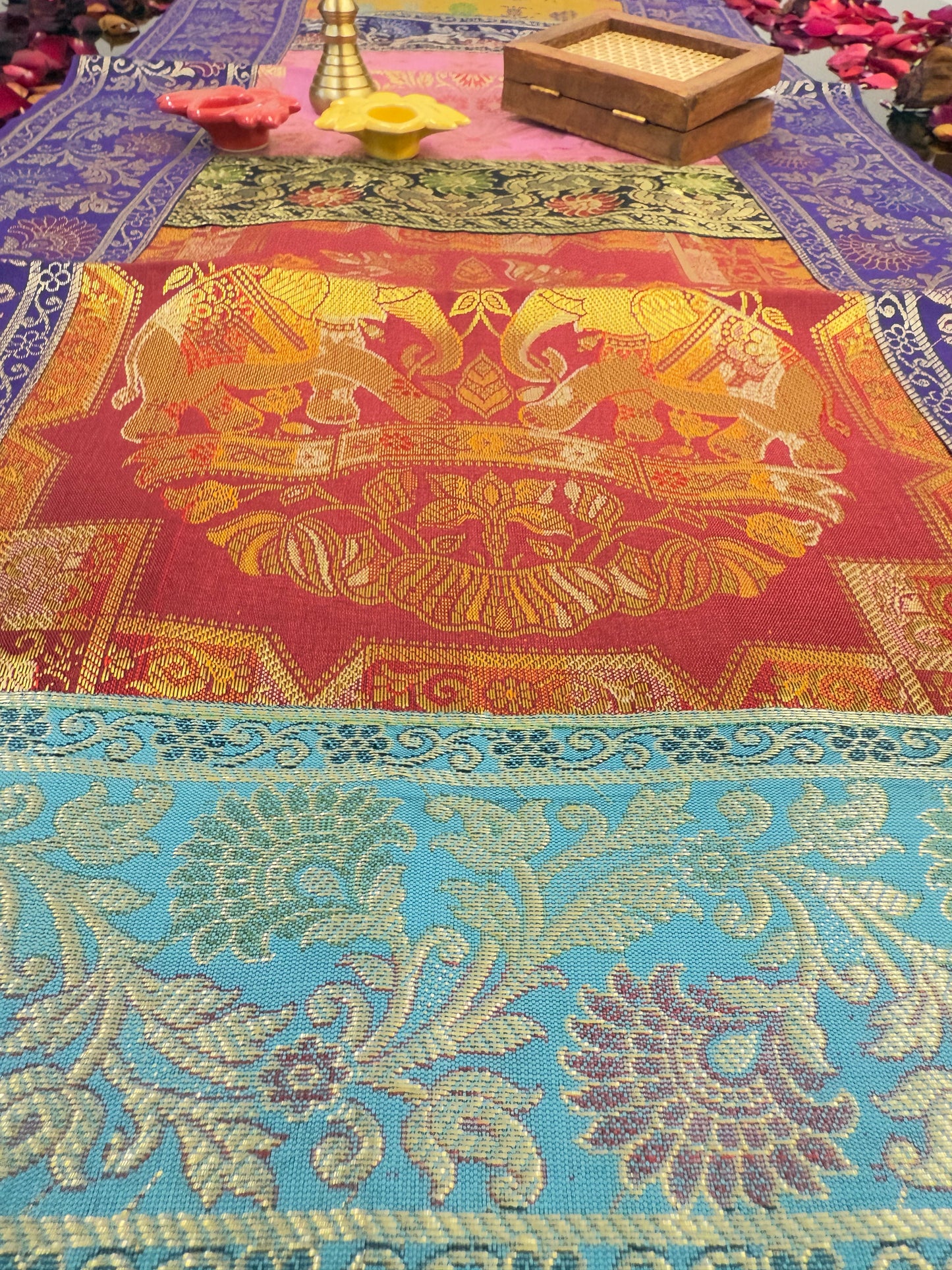 Purple Banarasi Silk Patchwork Table Runner – Luxurious Brocade & Art Silk Décor for Elegant Spaces