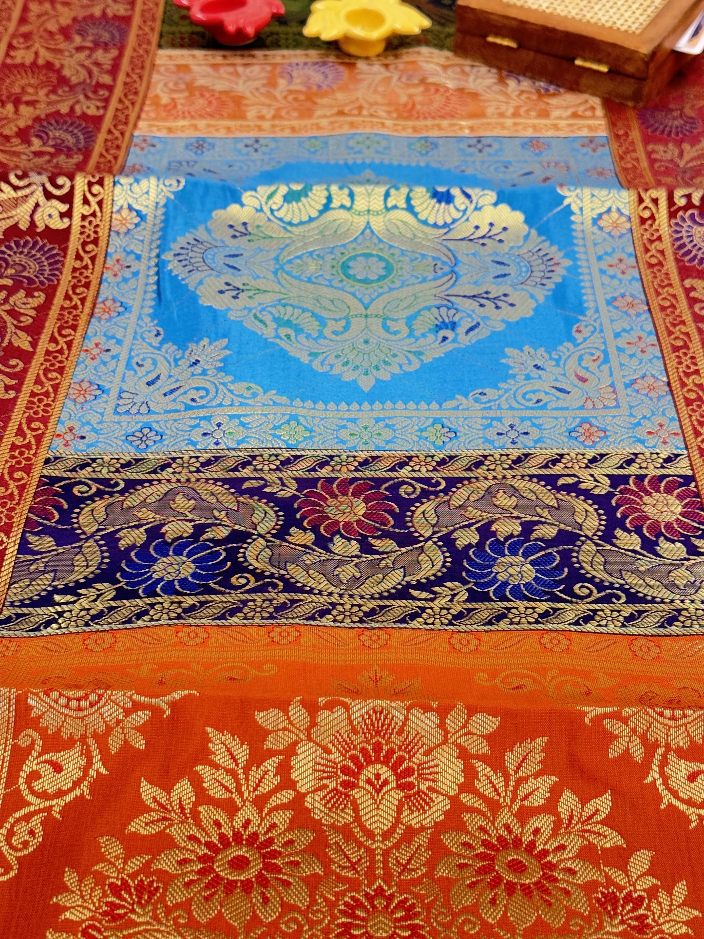 Red Banarasi Silk Patchwork Table Runner – Elegant Brocade & Art Silk Décor Accessory