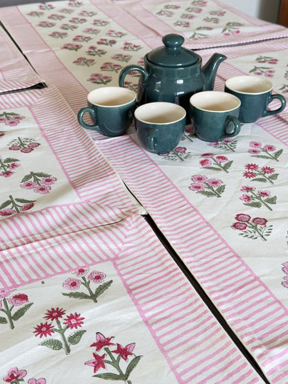 RED PINK BORDER DECORATIVE  FESTIVE COTTON RUNNER AND MAT (1+6)
