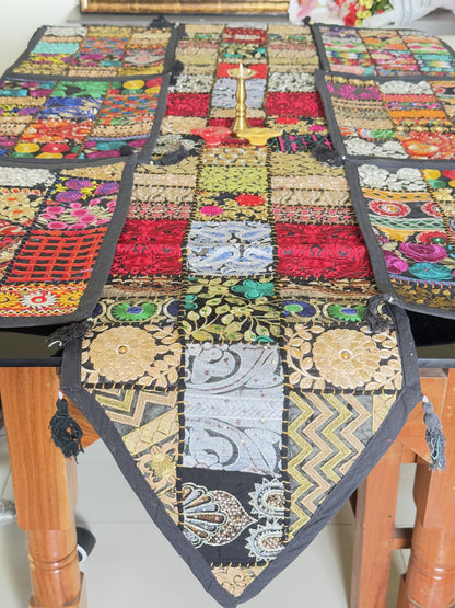 Black Kambadiya Patchwork Rajasthani Runner Set with 6 Placemats