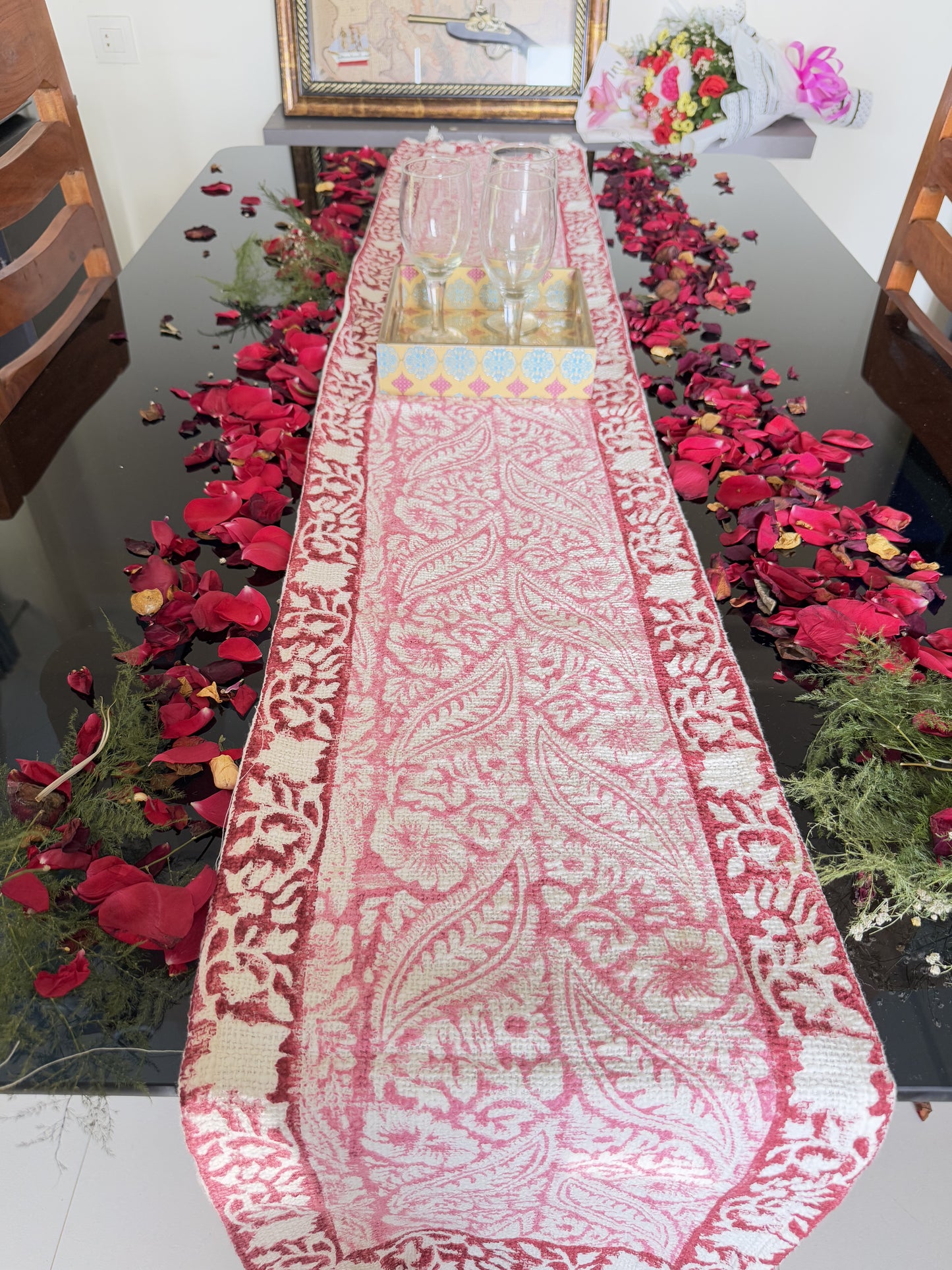 Red Bordered Pink Center Premium Jute Table Runner .