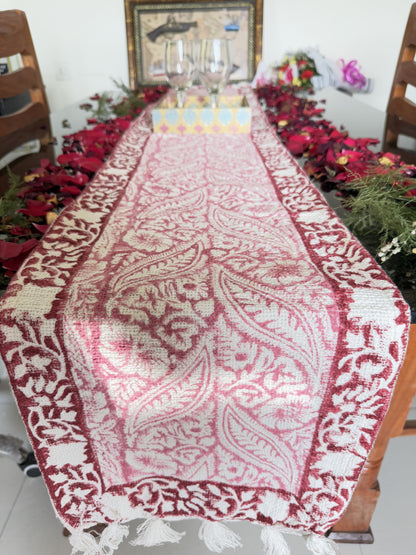 Red Bordered Pink Center Premium Jute Table Runner .