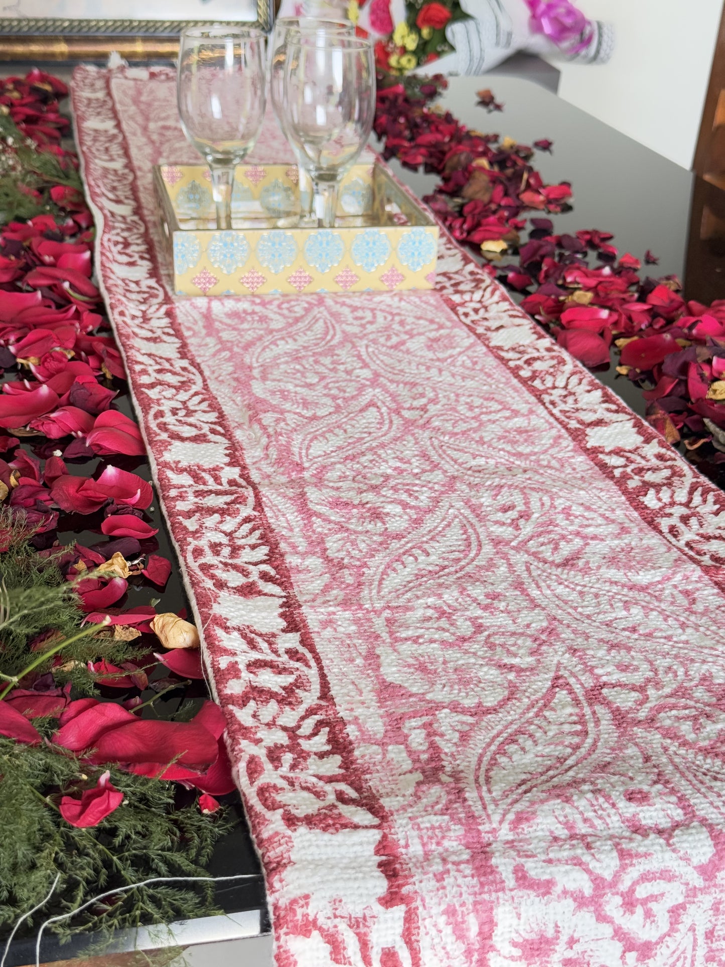 Red Bordered Pink Center Premium Jute Table Runner .