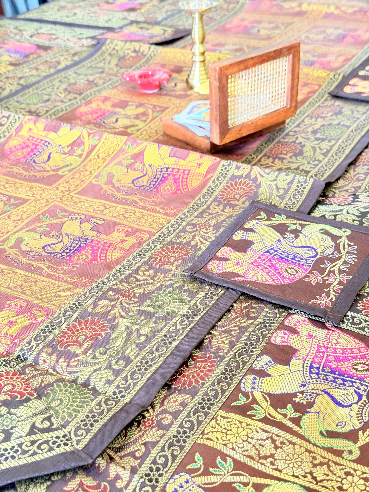 GOLD DECORATIVE FESTIVE BANARASI AILK RUNNER MAT AND COASTER SET