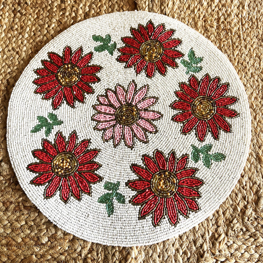 Red Flower Handcrafted Beaded Placemat – 14-inch Round Decorative Table Mat