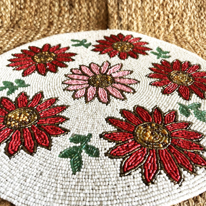Red Flower Handcrafted Beaded Placemat – 14-inch Round Decorative Table Mat