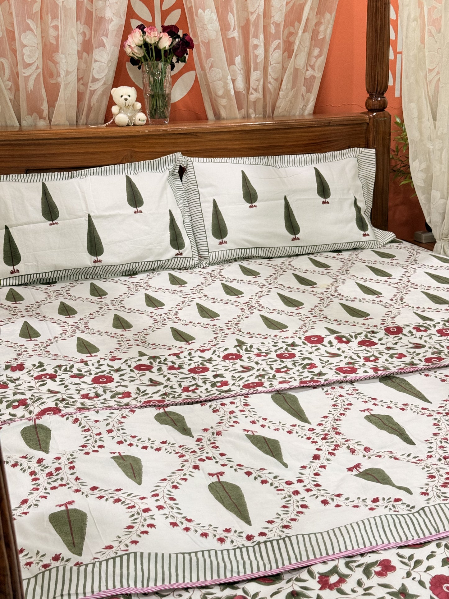 Dark Green  Premium Cotton Double  Handblock Bedsheet