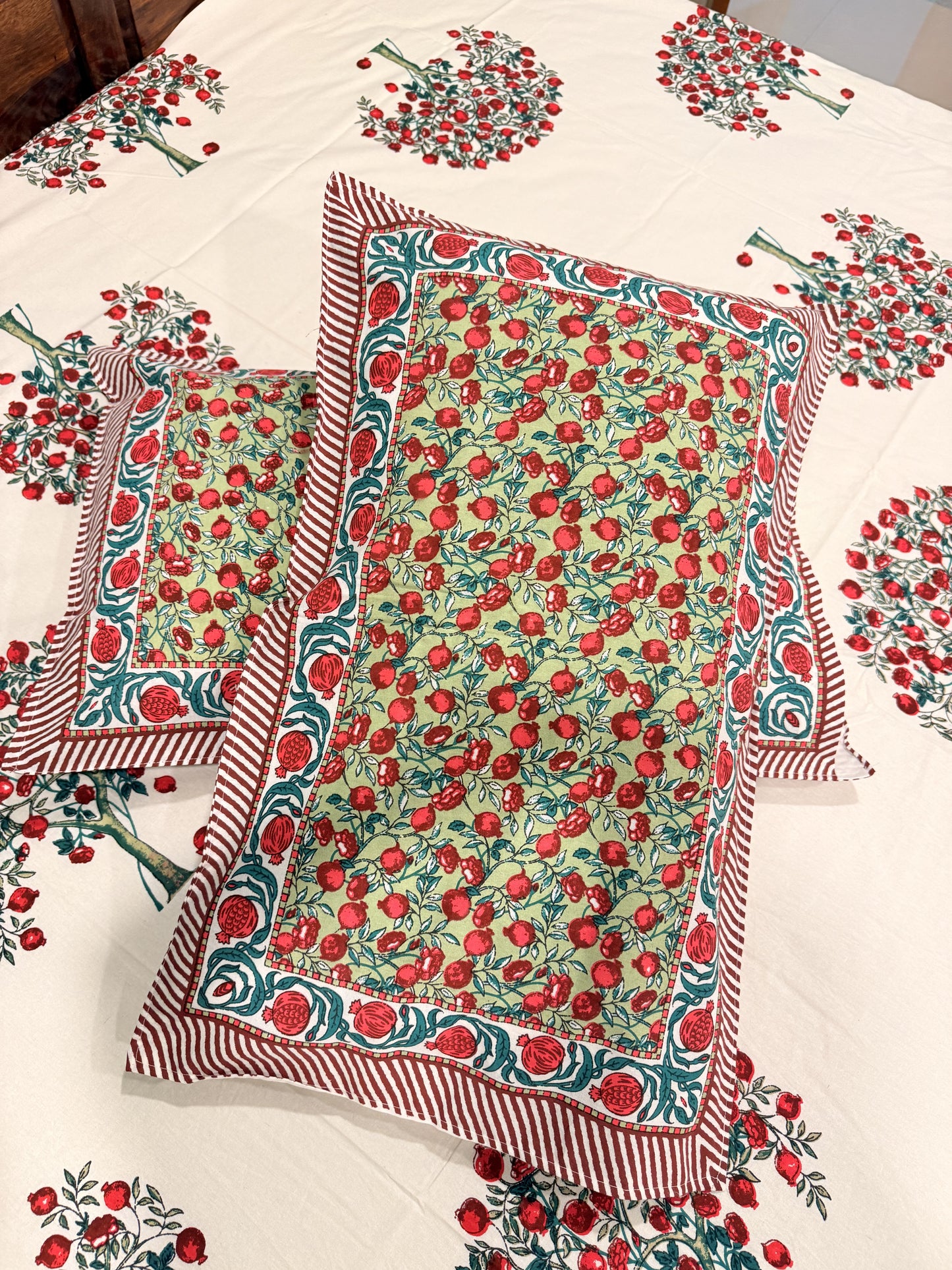 Red Bunch Floral Premium Cotton Double  Handblock Bedsheet