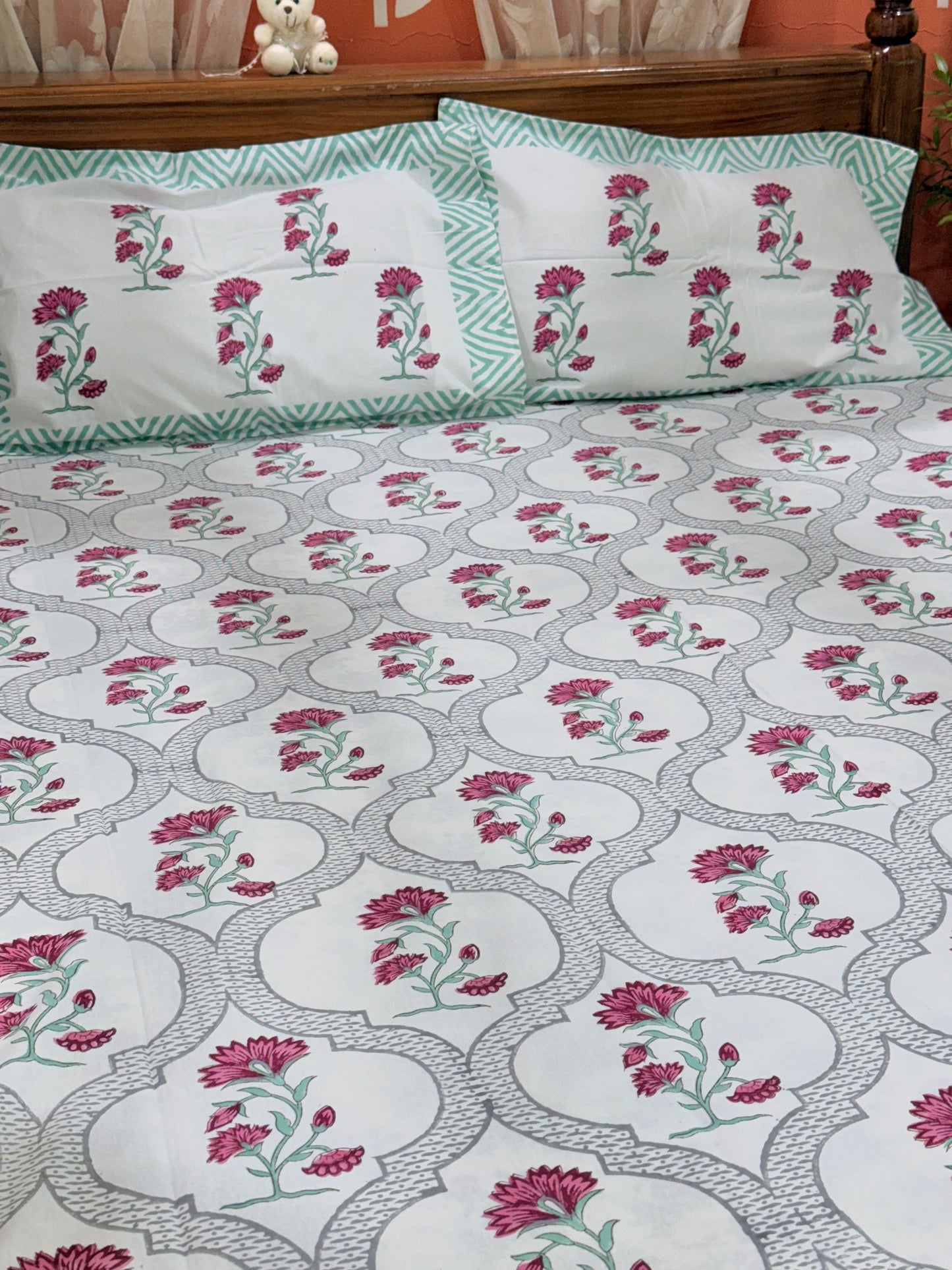 Red Floral  Premium Cotton Double Bedsheet
