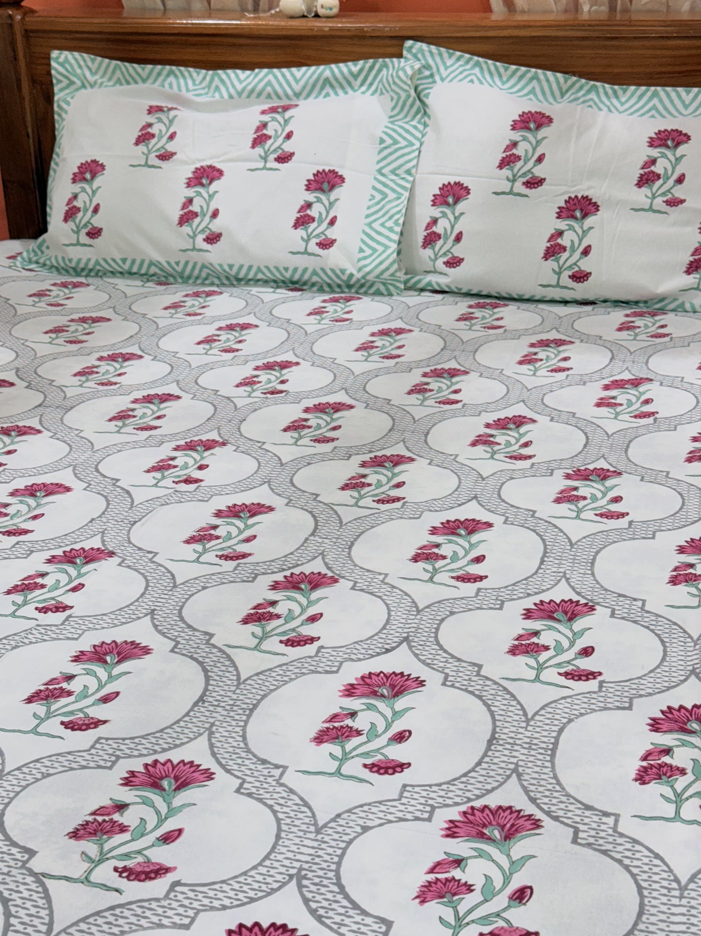 Red Floral  Premium Cotton Double Bedsheet