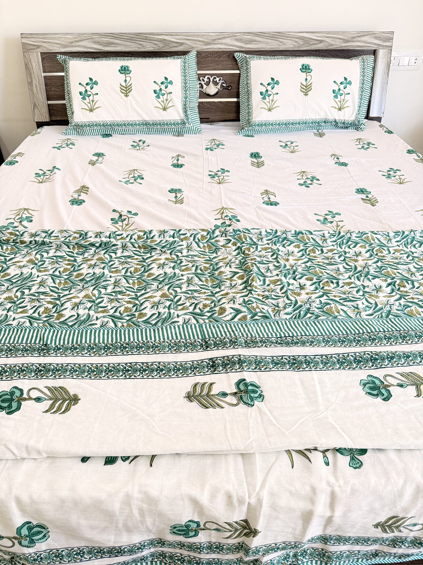 Green Single Floral Handblock Double Bedsheet