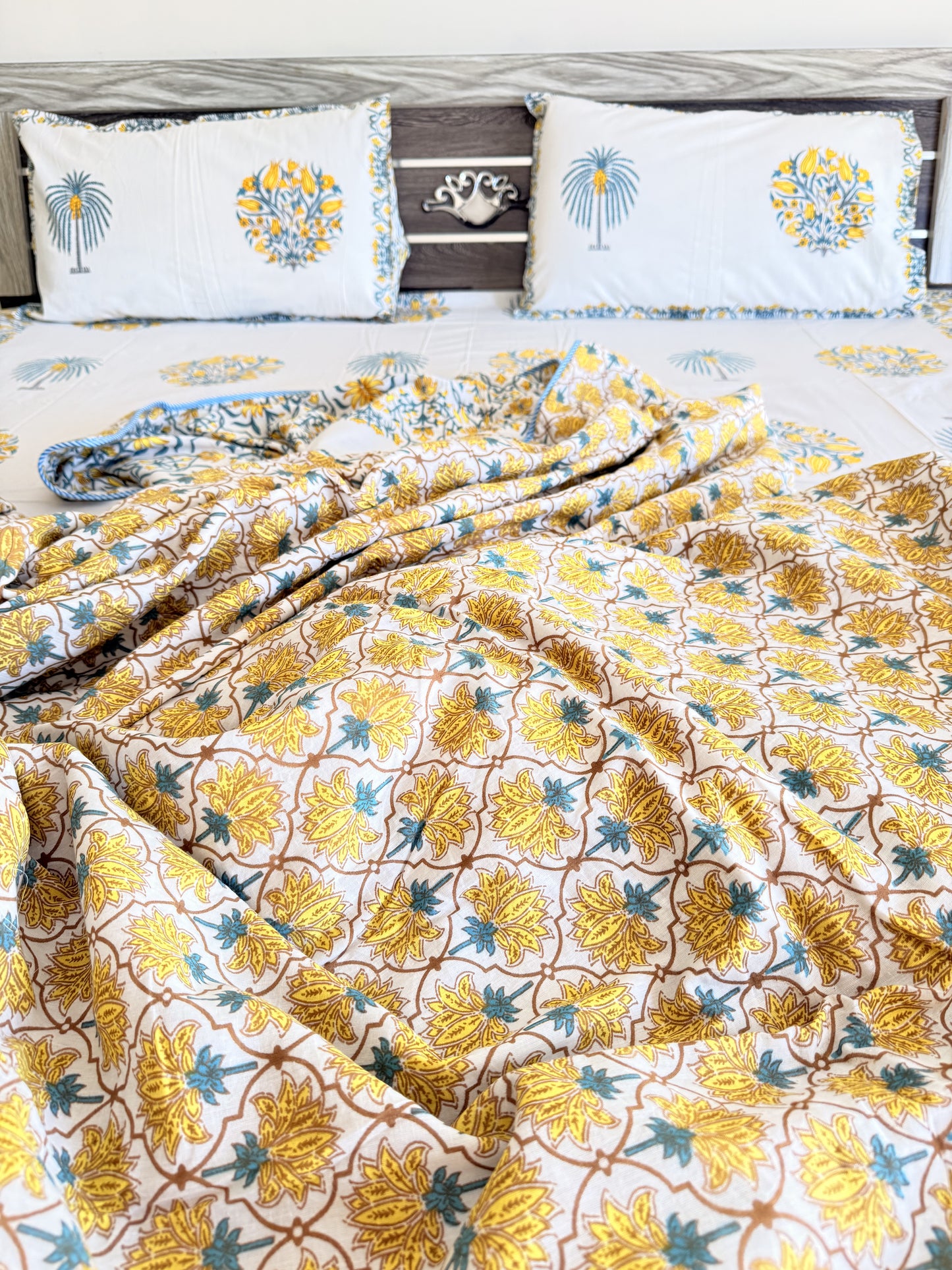 Sunny Yellow Double Dohar