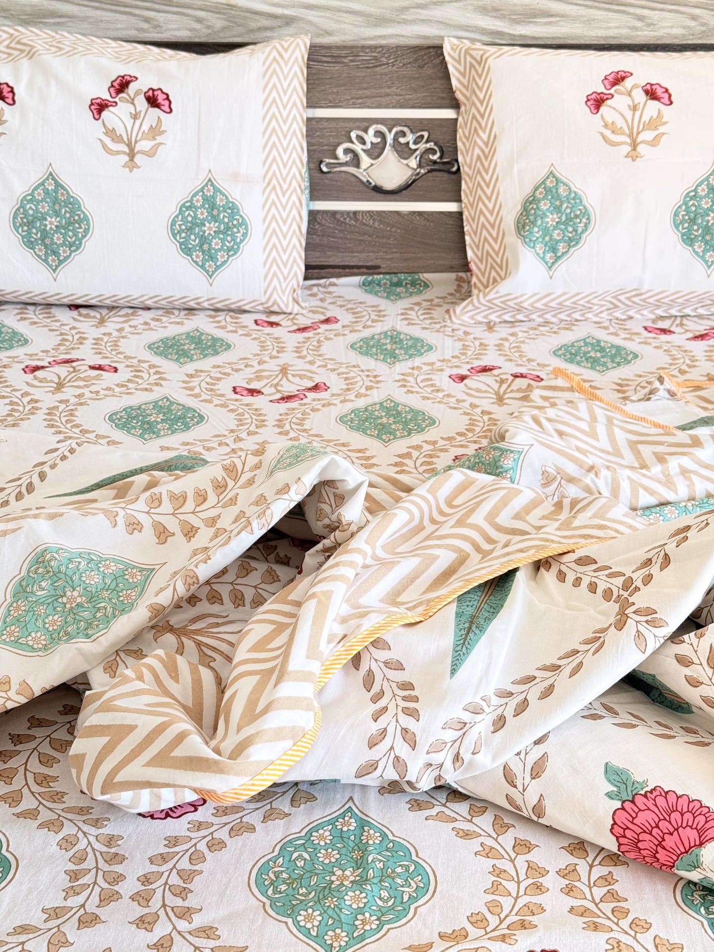 Brown wave Handblock Cotton Double Dohar with Double Bedsheet