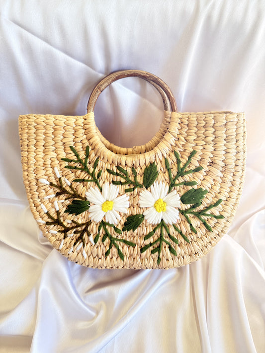 White Daisy U-Shaped Kauna Embroidery Bag