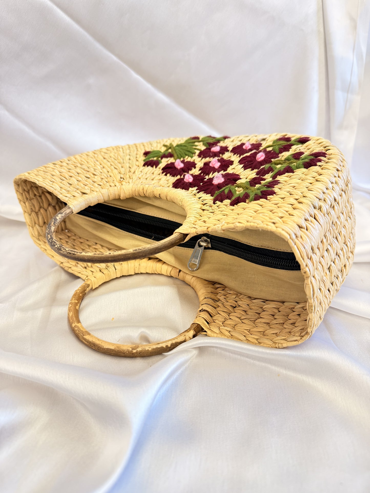 Maroon Blossom U-Shaped kauna Embroidery Bag