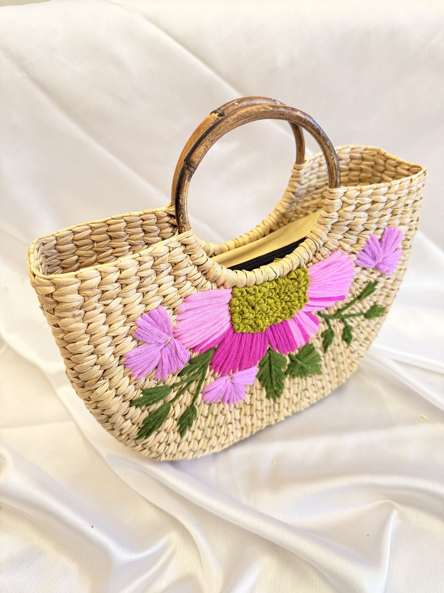 Pink Big Floral U-Shaped Kauna Embroidery Bag