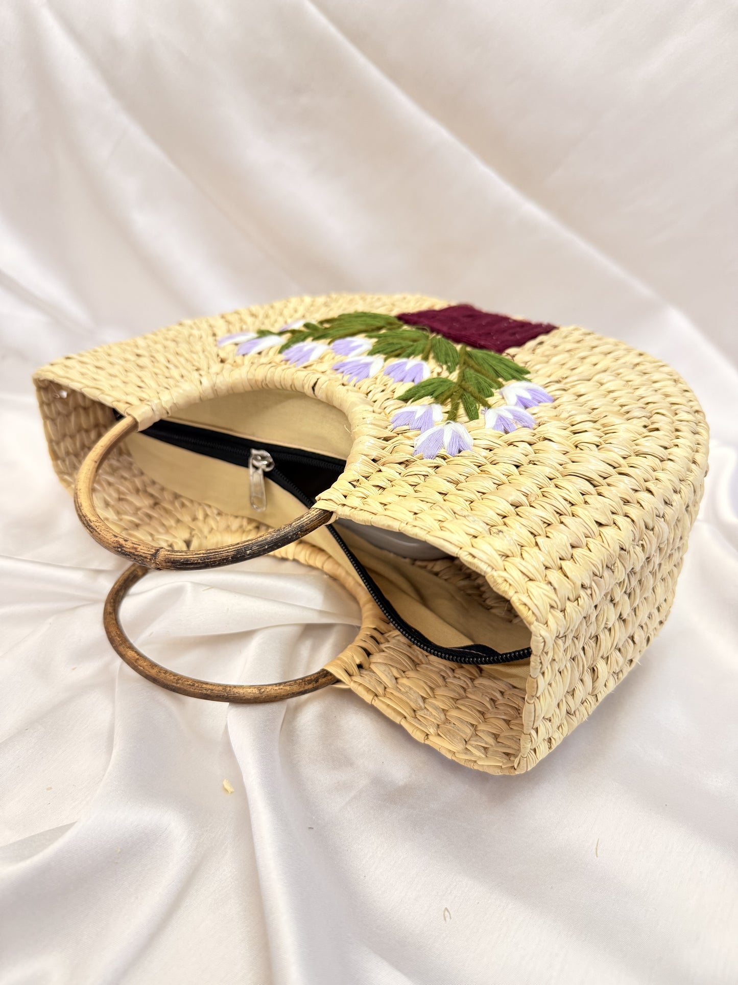 Lilac Floral Pot U-Shape Kauna Embroidery Bag