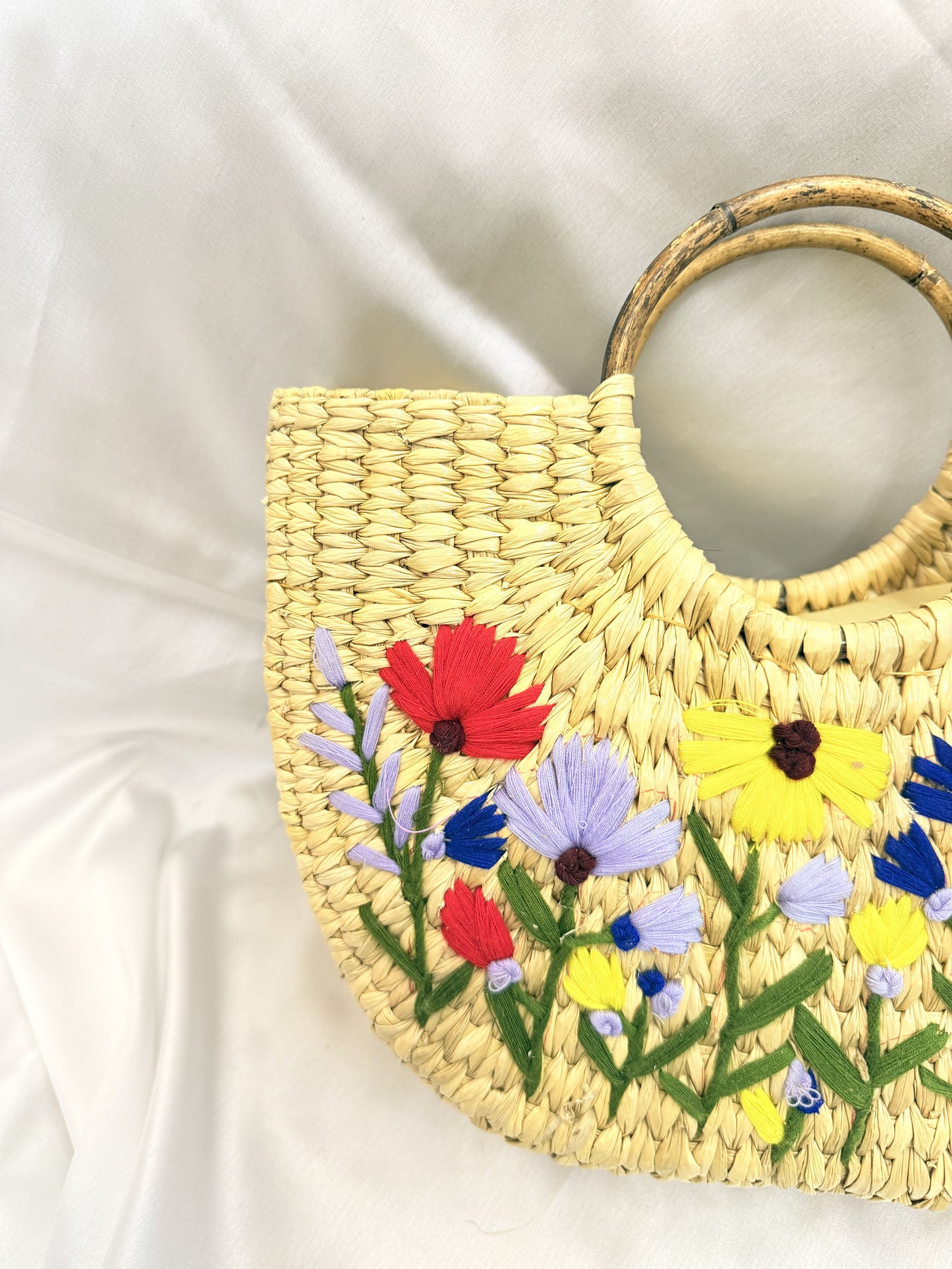 Multi-Floral U-Shaped Kauna Embroidery Bag