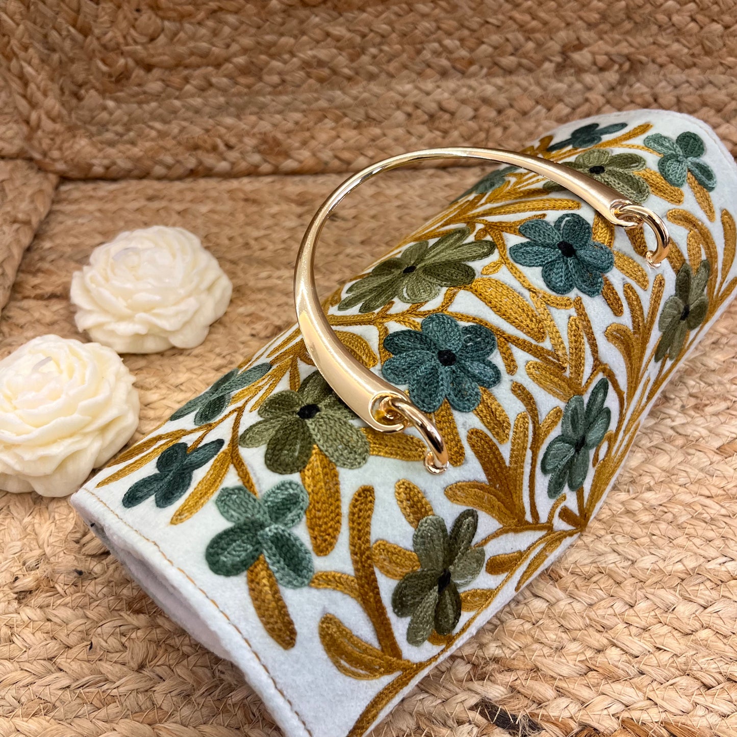 Snow White Green Floral Premium Kashmiri Velvet Embroidered Clutch