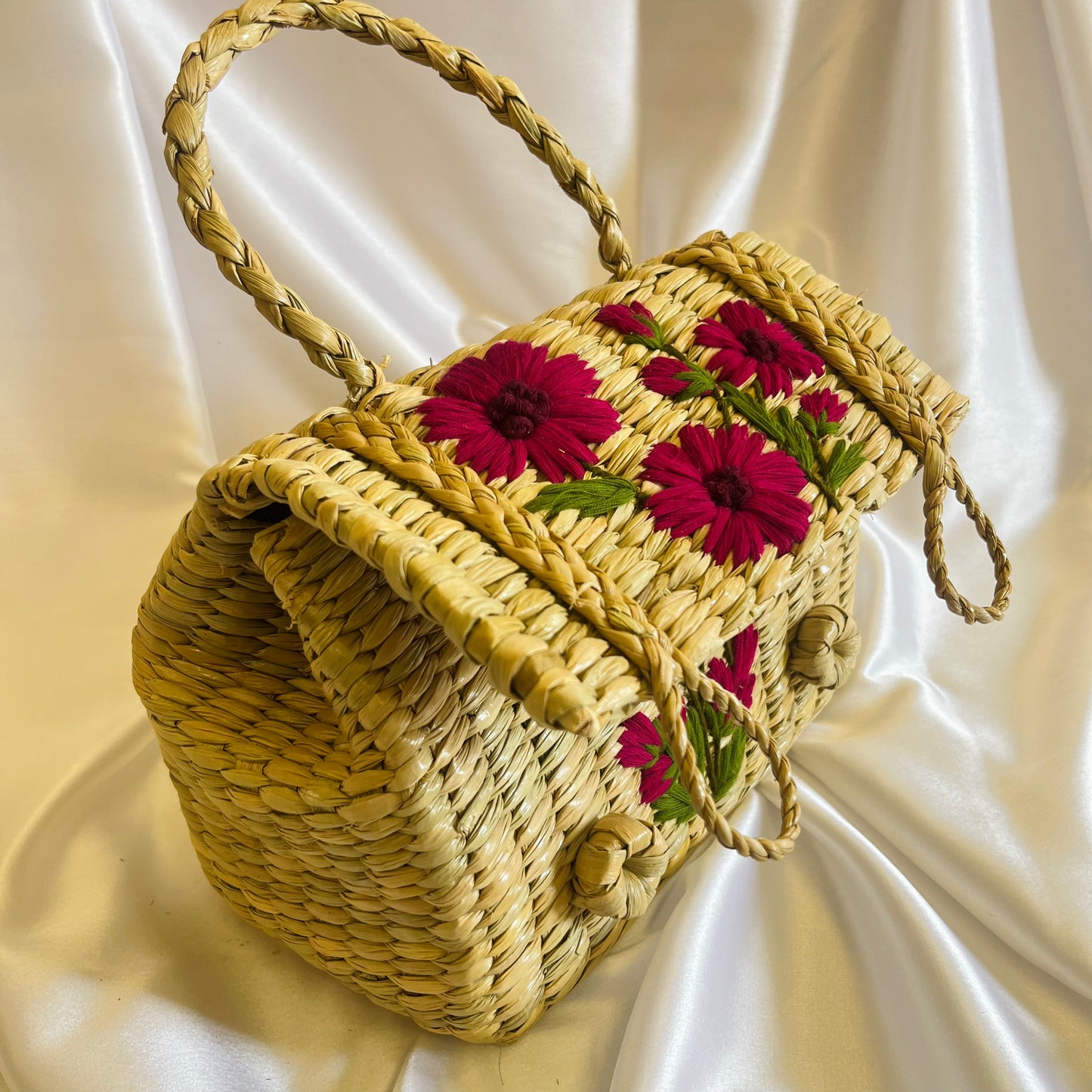 Maroon Daisy Kauna Embroidered Hand Bag