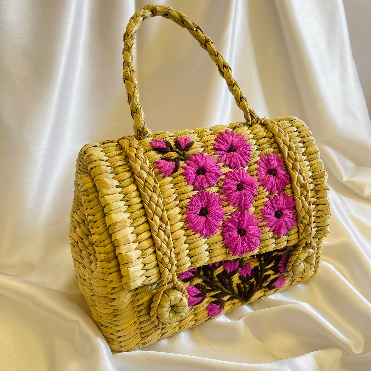 Kauna Grass Pretty Pink Embroidery Hand Bag