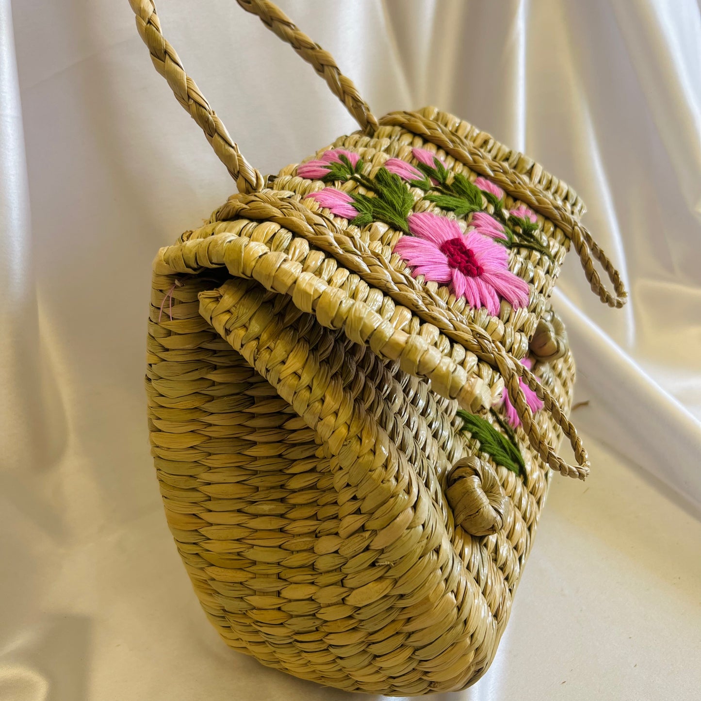 Pastel Pink Leaves Handcrafted Kauna Grass Embroidery Handbag
