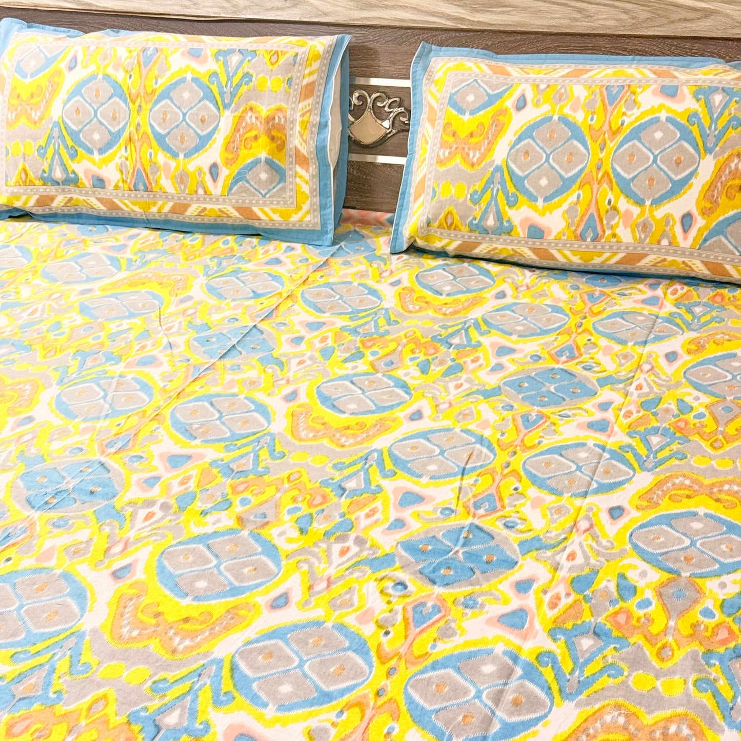 Ikkat Yellow Double Bedsheet with 2 Pillow covers
