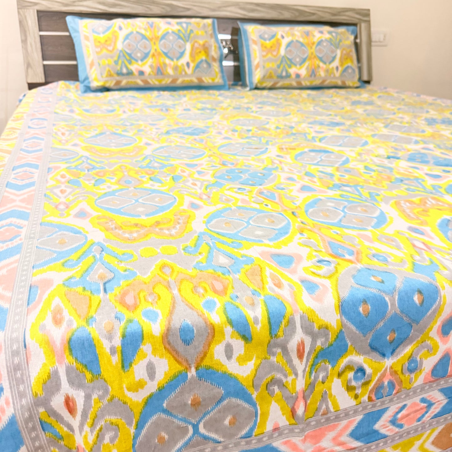 Ikkat Yellow Double Bedsheet with 2 Pillow covers
