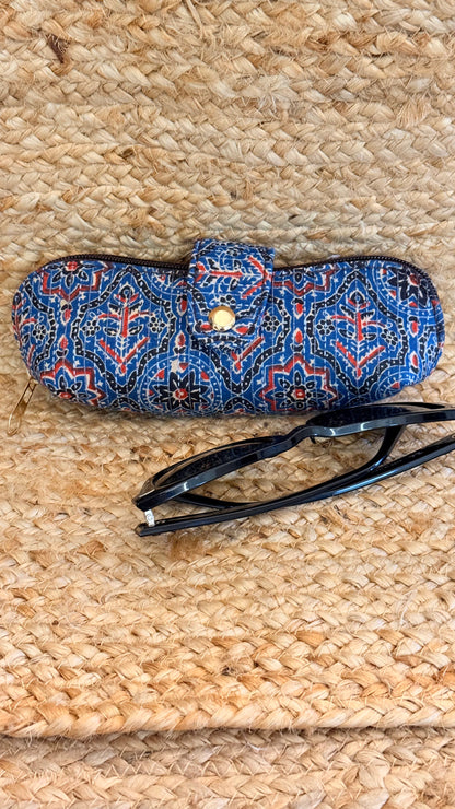 Bobby Blue goggle case