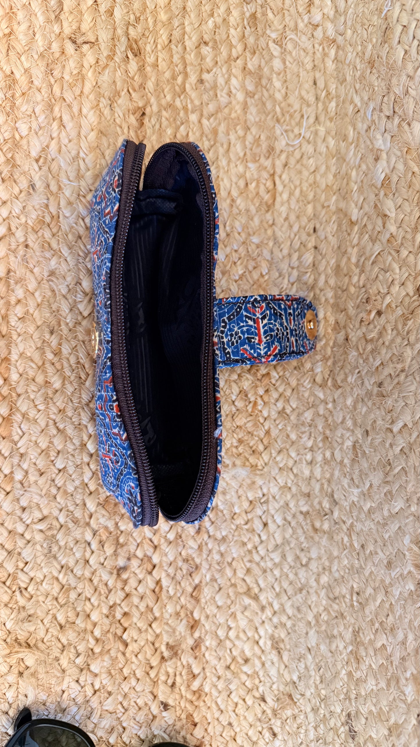 Bobby Blue goggle case