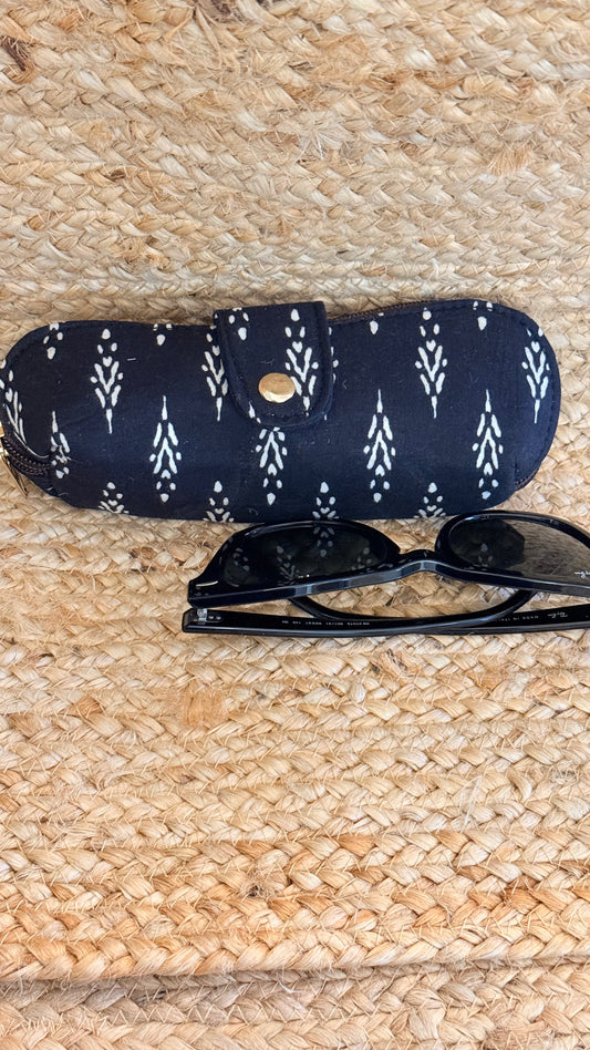 Deep Black Goggle Case